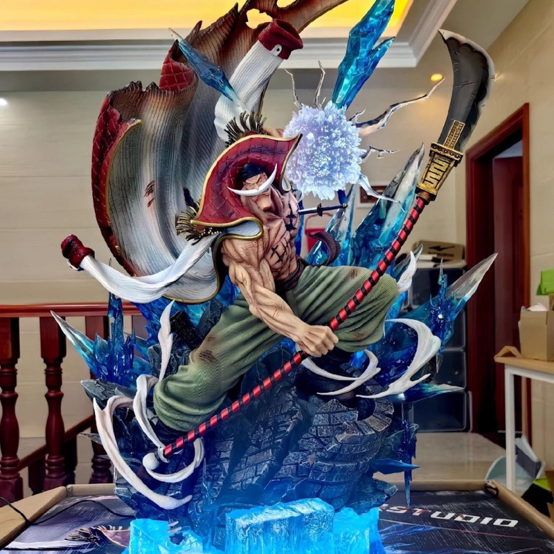 مجسم أنمي ون بيس لقراصنة وايت  - مراجعة Anime One Piece Merchandise وسعره