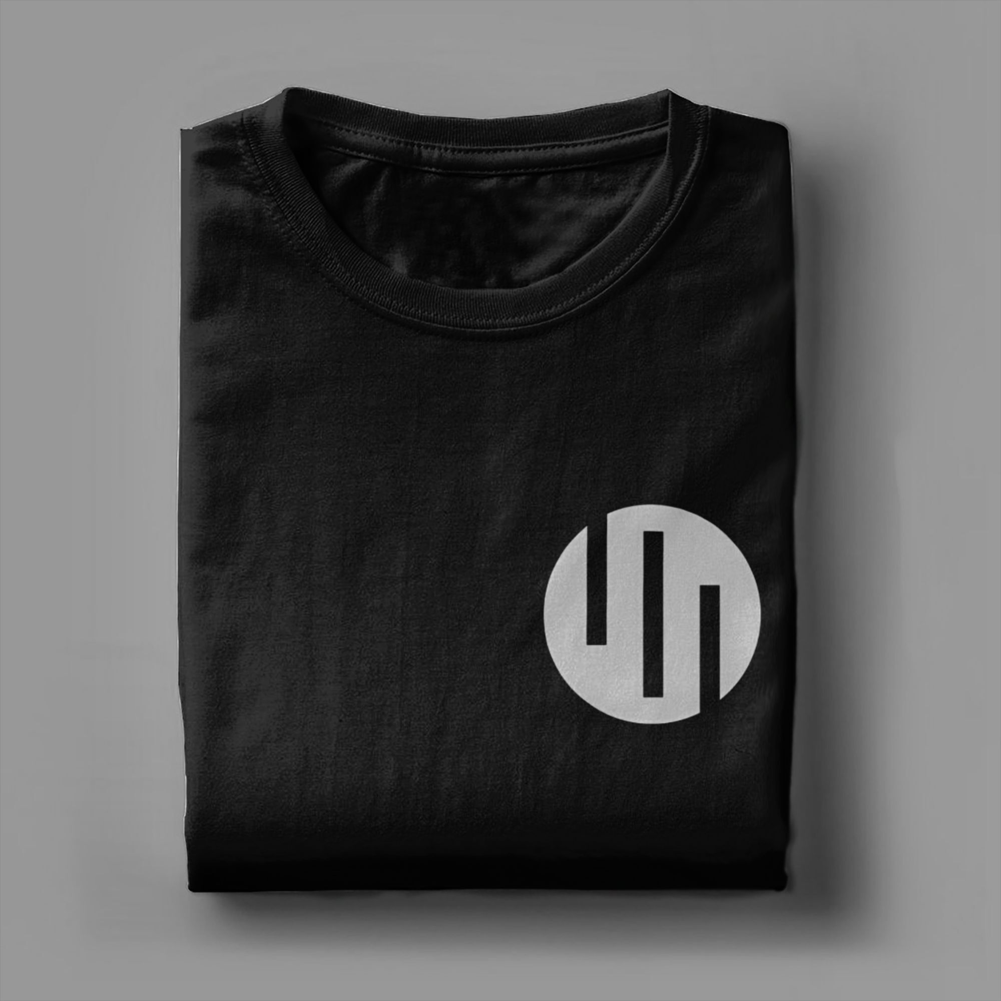 تي شيرت رجالي من القطن بأكمام  - مراجعة Anime Merchandise T-Shirts وسعره